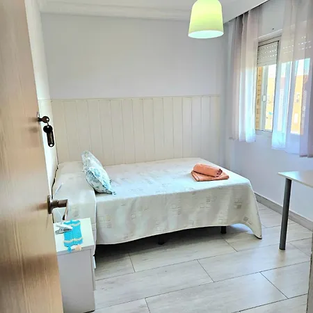 Habitacion Privada A 15 Min De La Playa/piso